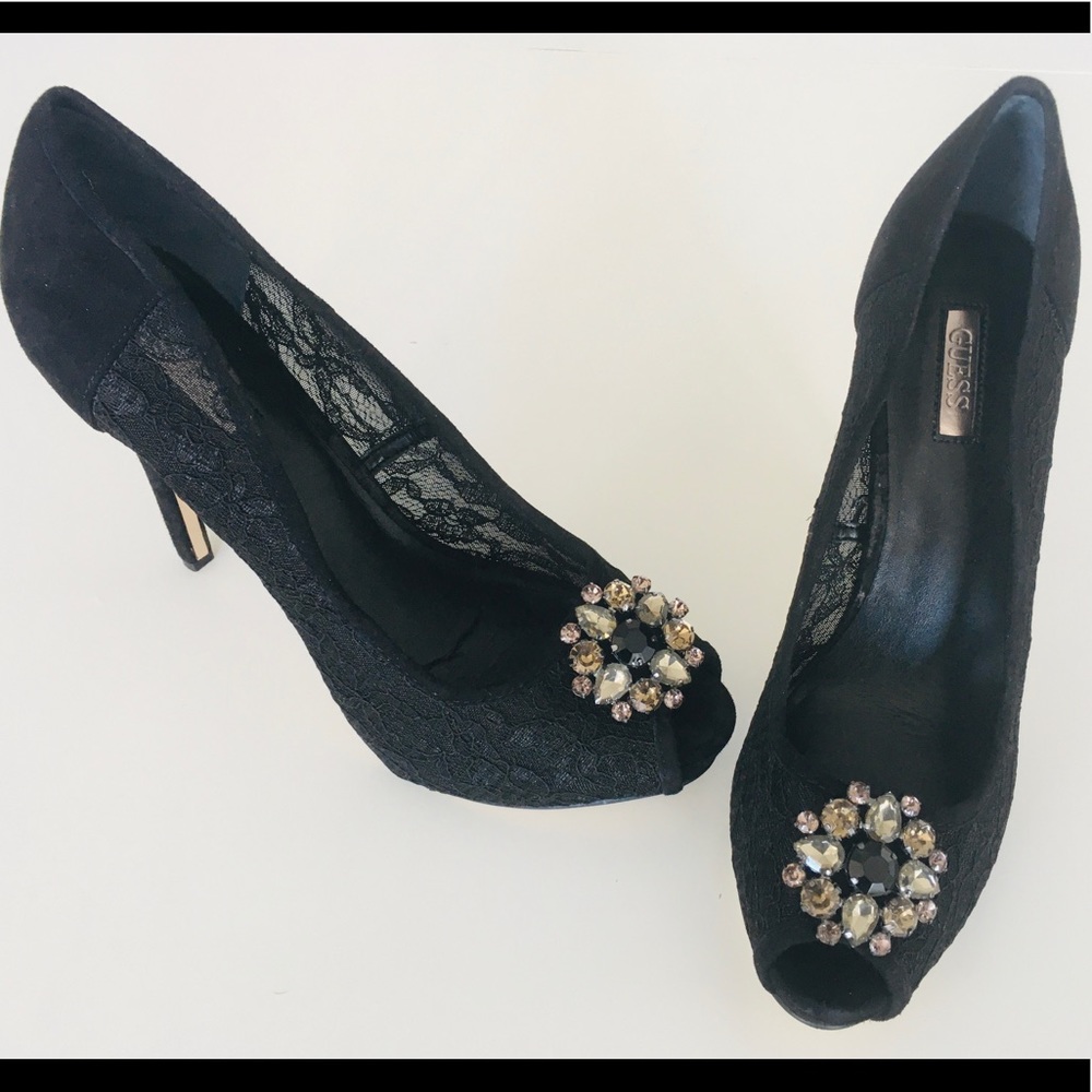 Guess Heels 9.5-10 NWT